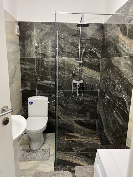 Jiului Apartament 2 camere bloc nou